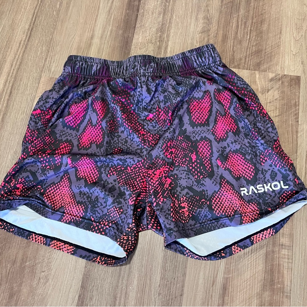 Raskol Snake Apex Shorts